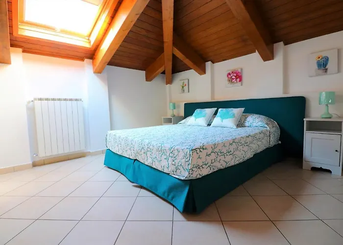 Anthony House - De Vivo Realty Lejlighed