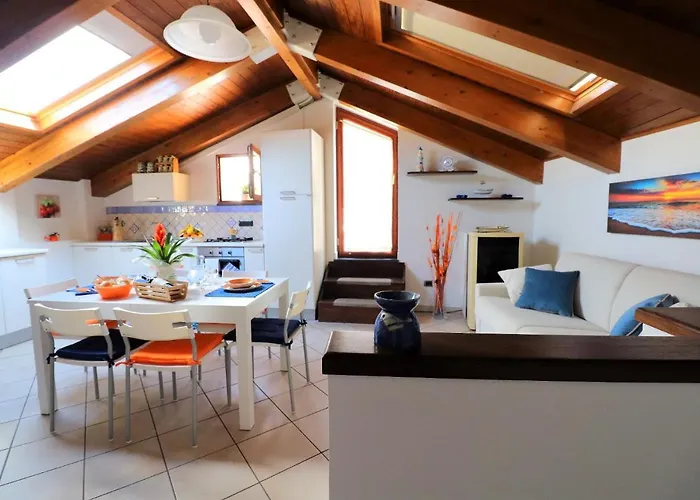 Apartment Anthony House - De Vivo Realty