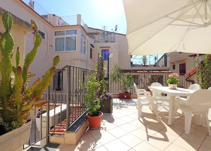 Anthony House - De Vivo Realty Apartment Sorrento